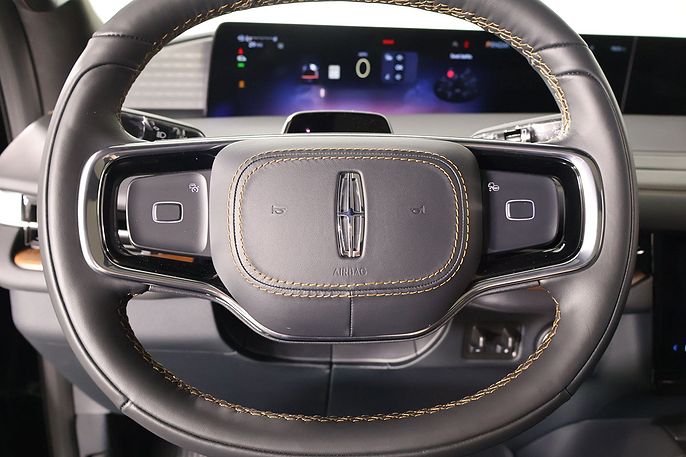 2026 Lincoln Navigator L
