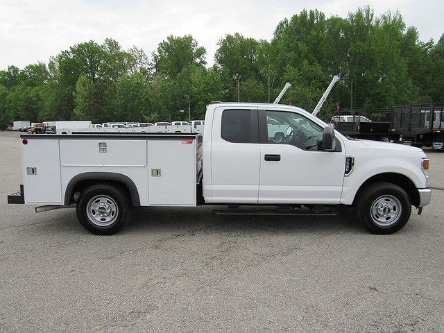 2021 Ford F-250 null image 5