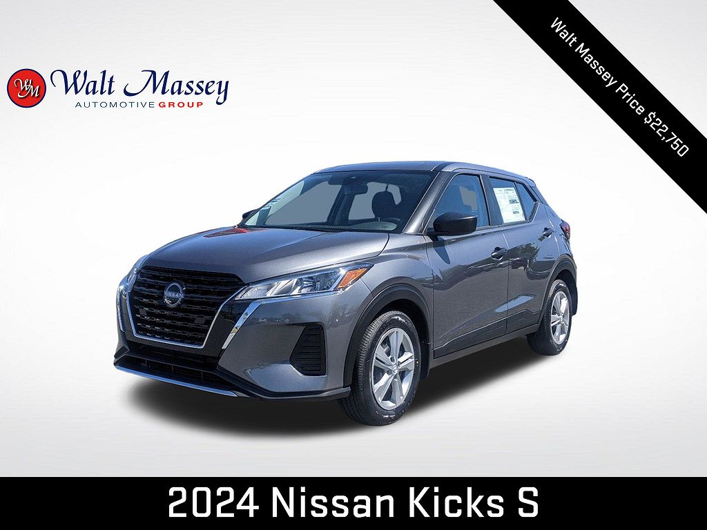 2024 Nissan Kicks S image 1