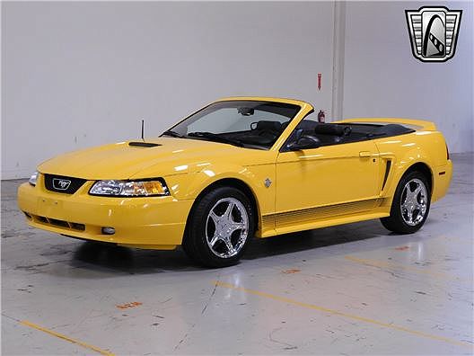 1999 Ford Mustang GT image 1