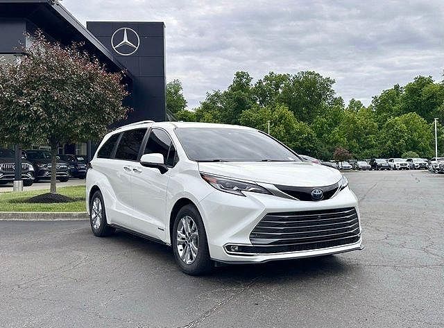2021 Toyota Sienna