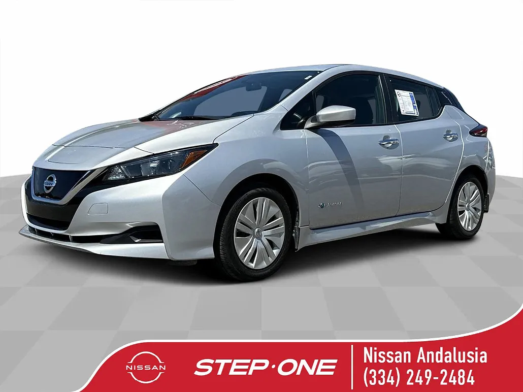 2018 Nissan Leaf S image 0