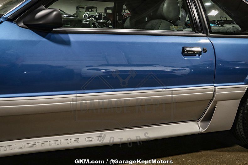 1988 Ford Mustang GT image 40