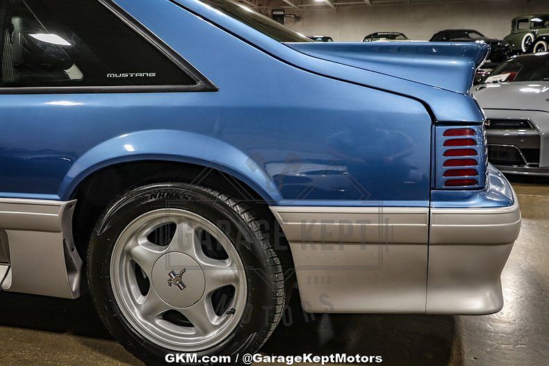 1988 Ford Mustang GT image 43