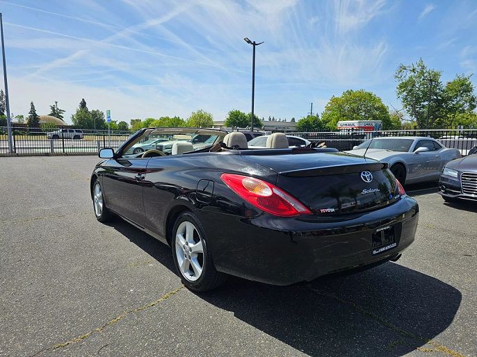 2004 Toyota Camry Solara