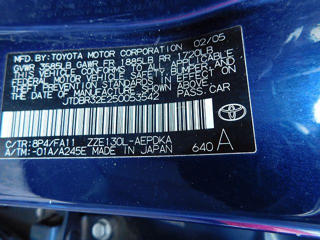2005 Toyota Corolla CE image 33