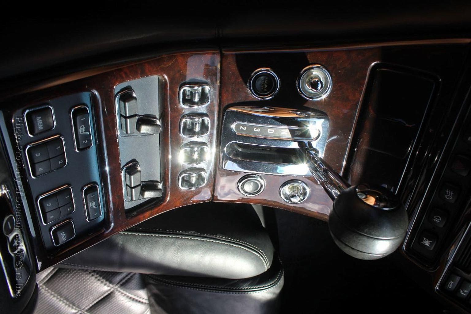 2004 Bentley Arnage T image 41