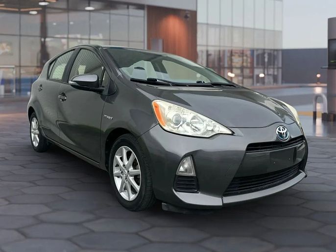 2013 Toyota Prius c