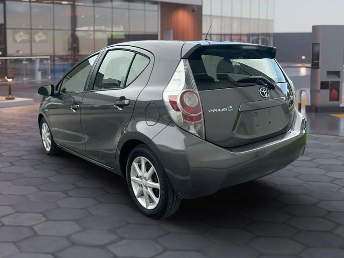 2013 Toyota Prius c