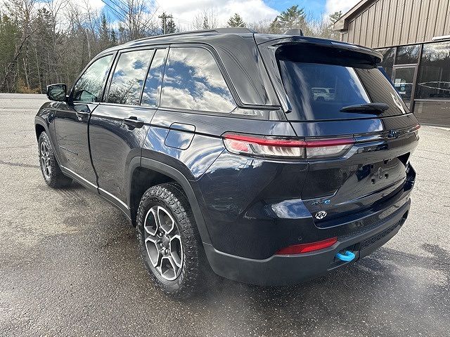 2022 Jeep Grand Cherokee