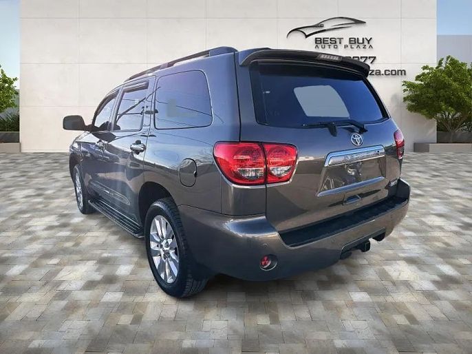 2014 Toyota Sequoia