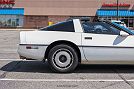 1985 Chevrolet Corvette null image 9