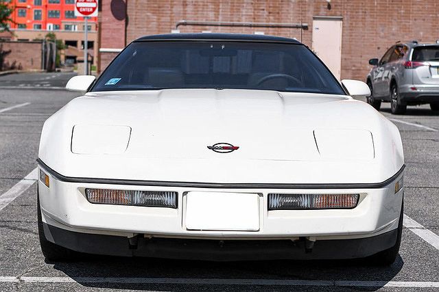 1985 Chevrolet Corvette null image 19