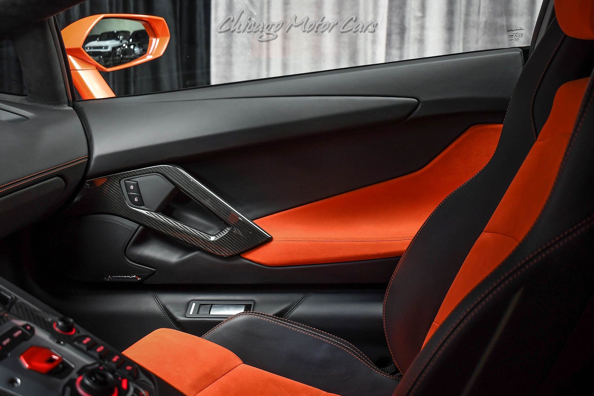 2015 Lamborghini Aventador LP700 image 26