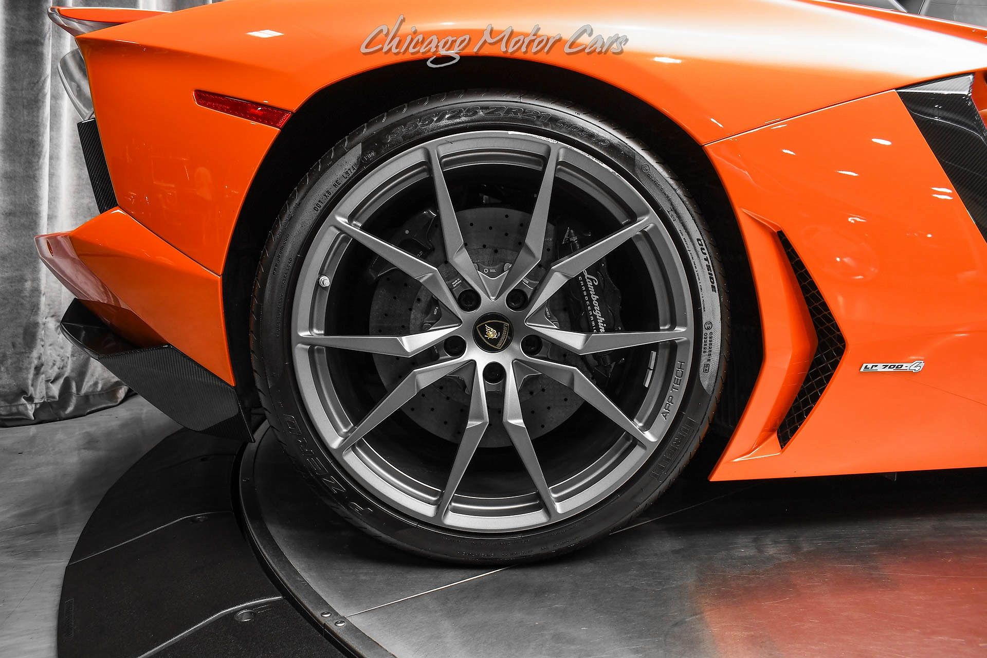 2015 Lamborghini Aventador LP700 image 55