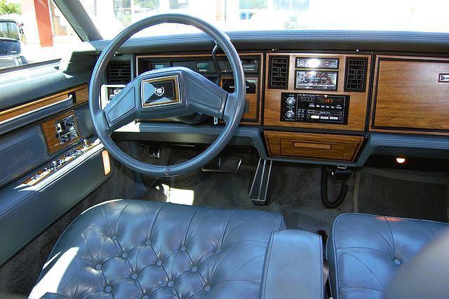 1985 Cadillac Seville null image 19