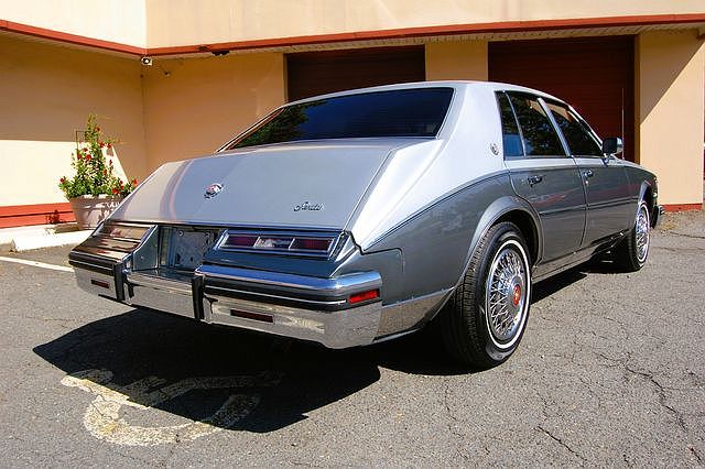 1985 Cadillac Seville null image 2