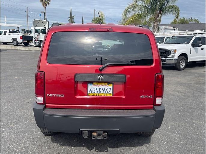 2007 Dodge Nitro