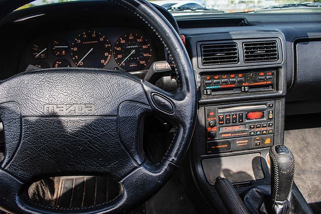 1991 Mazda RX-7 null image 29