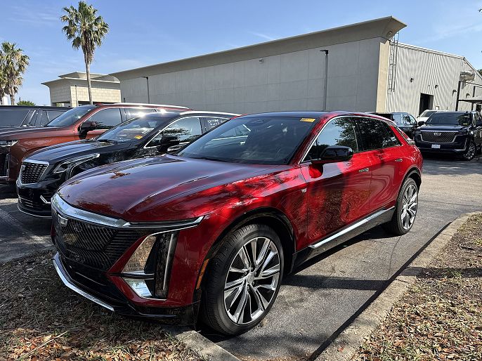 2024 Cadillac Lyriq