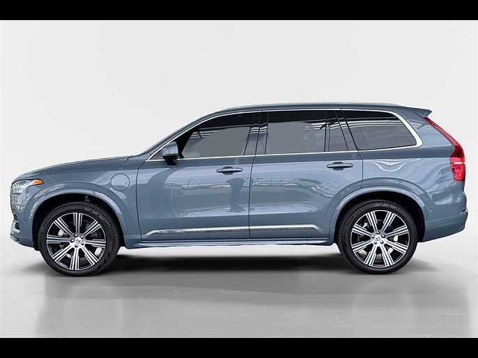 2023 Volvo XC90