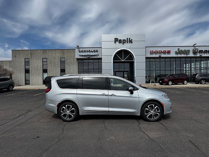 2026 Chrysler Pacifica