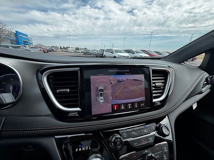 2026 Chrysler Pacifica