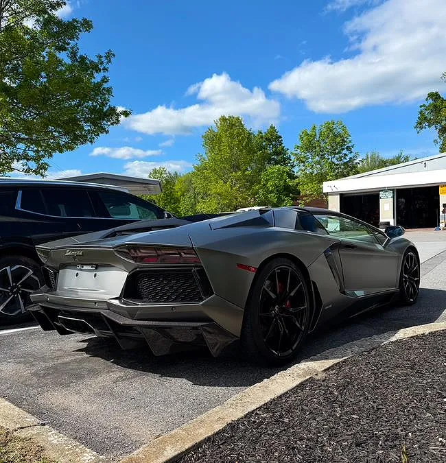 2014 Lamborghini Aventador