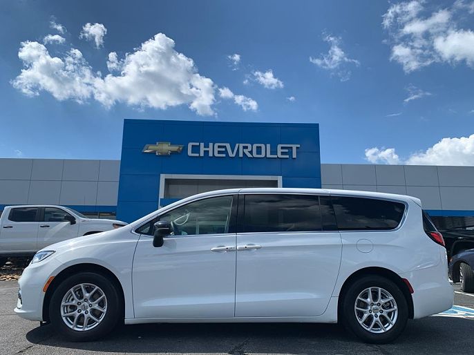 2023 Chrysler Pacifica