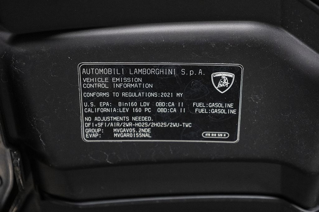 2021 Lamborghini Huracan EVO image 19