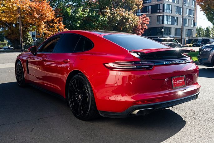 2020 Porsche Panamera