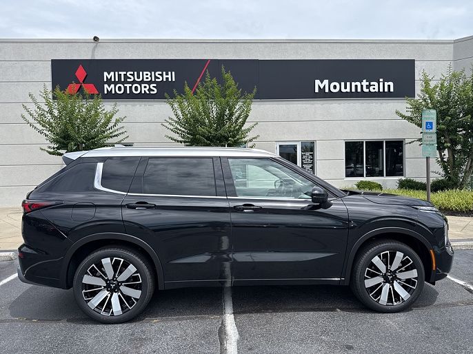 2025 Mitsubishi Outlander