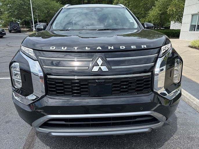 2025 Mitsubishi Outlander