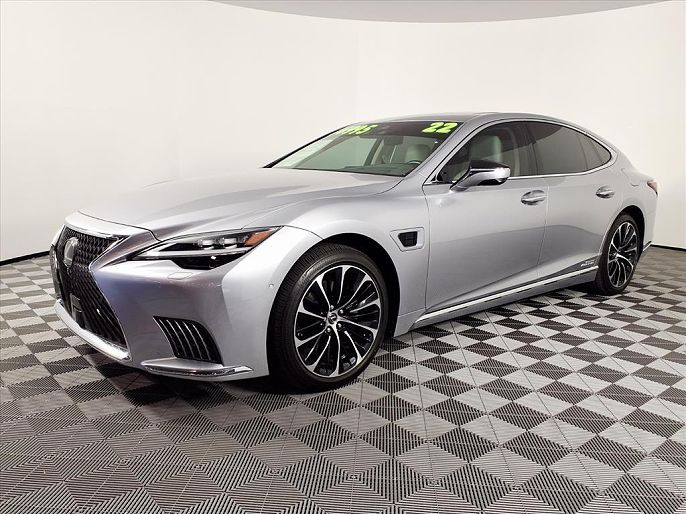 2022 Lexus LS