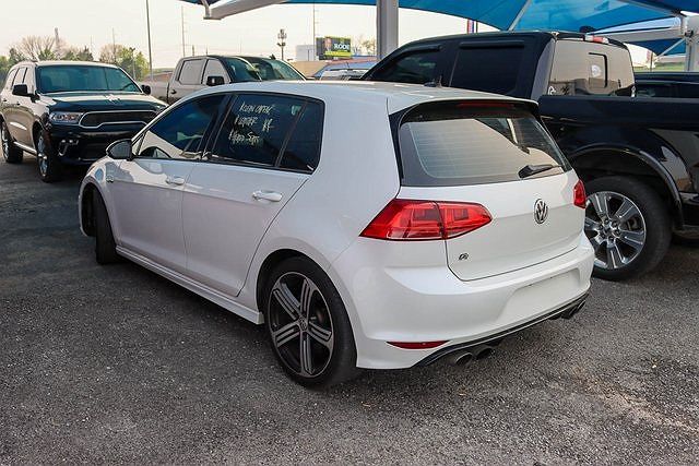 2016 Volkswagen Golf null image 5