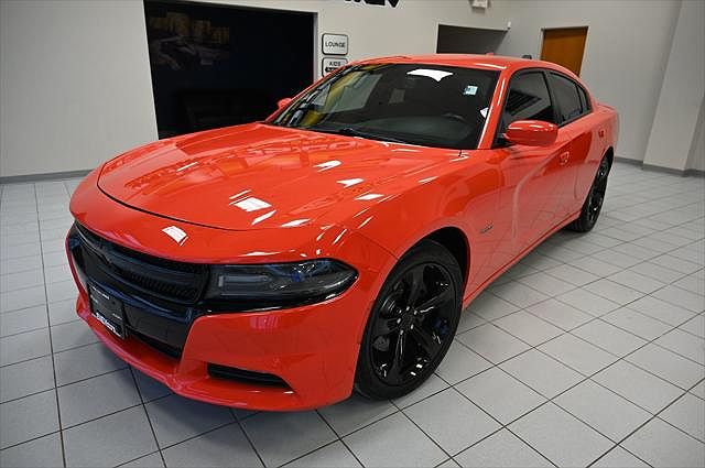 2018 Dodge Charger R/T image 0