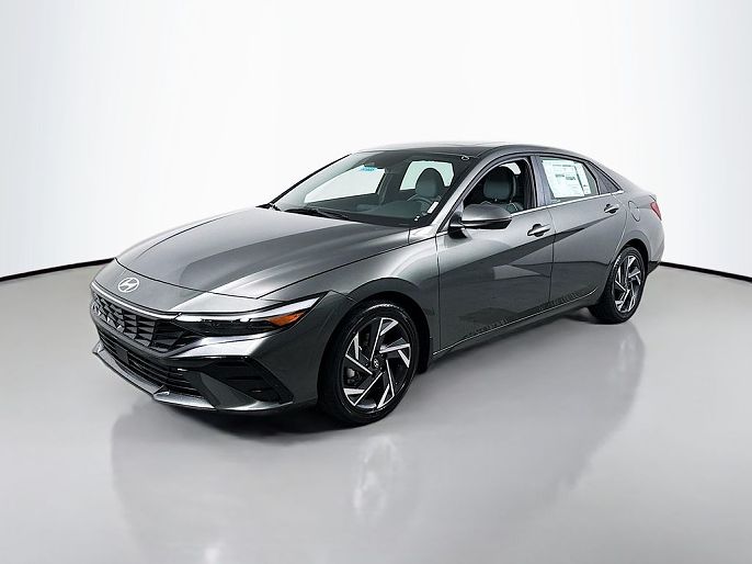 2025 Hyundai Elantra