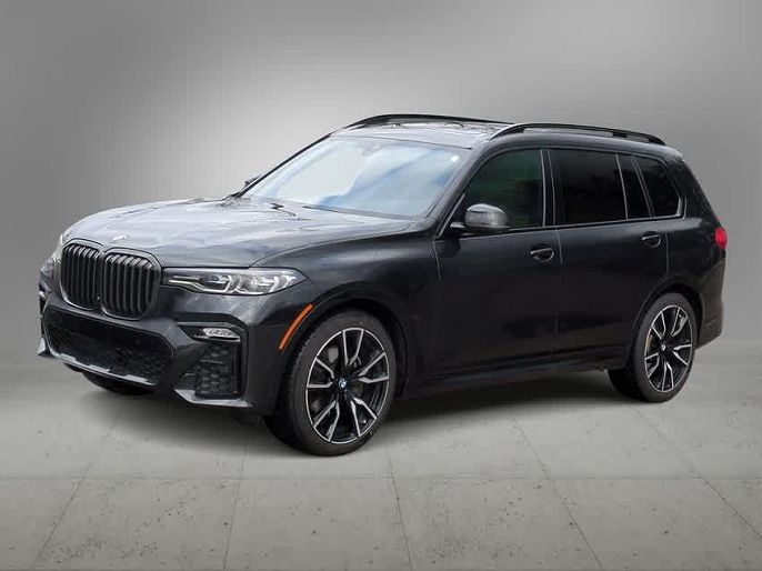 2022 BMW X7