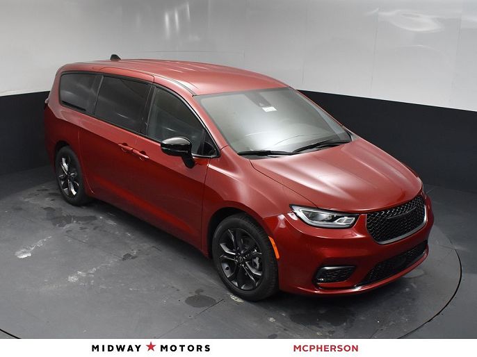 2026 Chrysler Pacifica