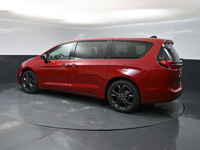 2026 Chrysler Pacifica