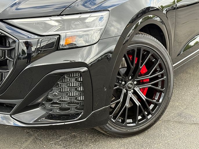 2026 Audi SQ8