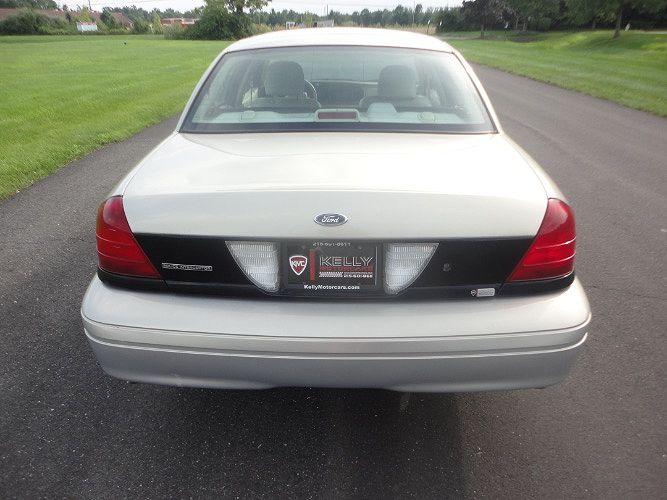 Used 2006 Ford Crown Victoria Standard For Sale In Hatfield