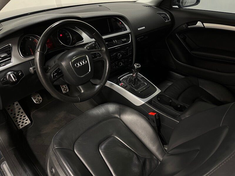 2011 Audi A5 Premium image 13
