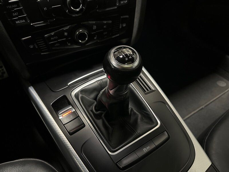 2011 Audi A5 Premium image 14