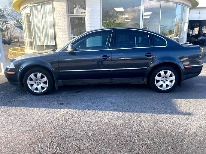 2005 Volkswagen Passat