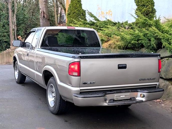2000 Chevrolet S-10