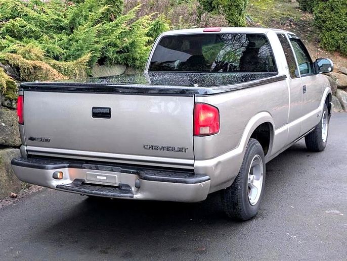 2000 Chevrolet S-10