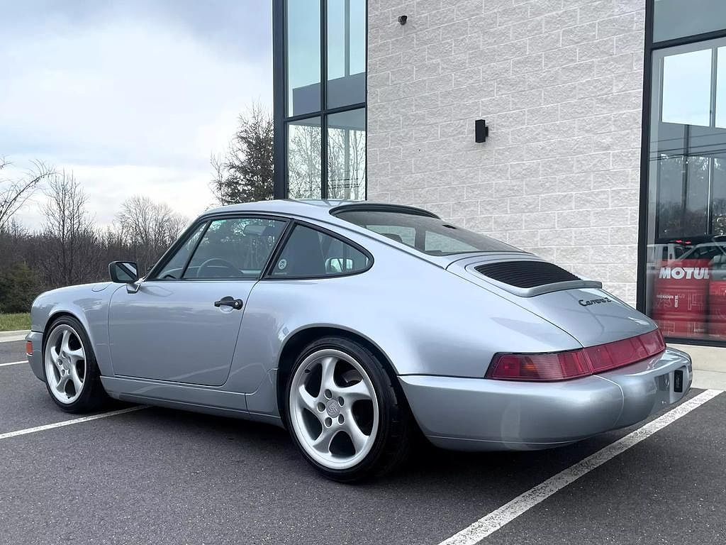 1991 Porsche 911 Carrera 2 image 5