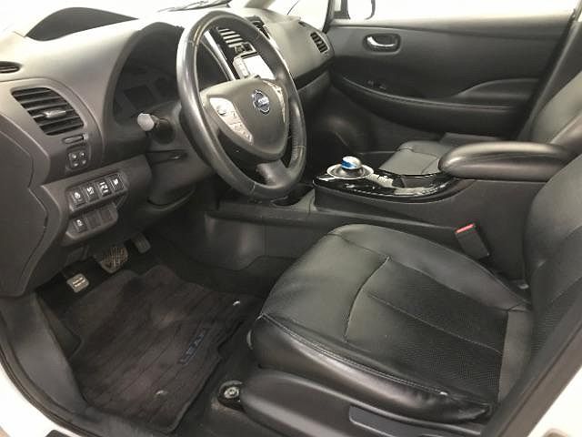 2014 Nissan Leaf SL image 5
