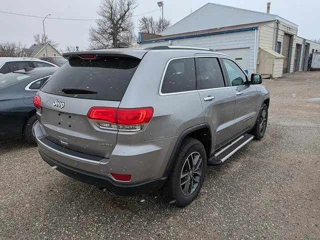 2017 Jeep Grand Cherokee